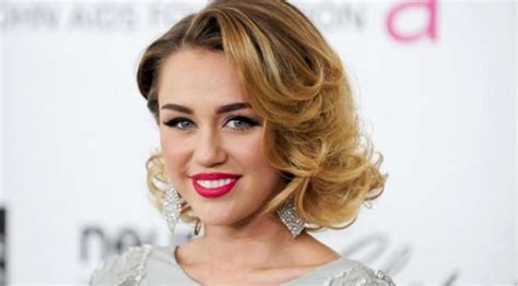 miley cyrus dolce gabbana politics|Miley Cyrus Slams Dolce & Gabbana's Politics on Instagram.